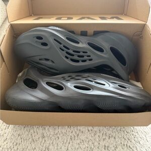 Yeezy Foam Runner Gray Athletic Shoes
